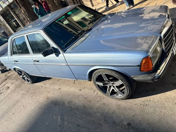 مرسيدس 320 1992 - صورة 2