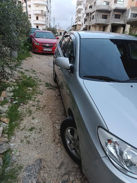 هيونداي افانتي 2007 - صورة 2