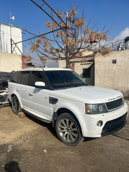 رنج روفر سبورت 2011 - صورة 2