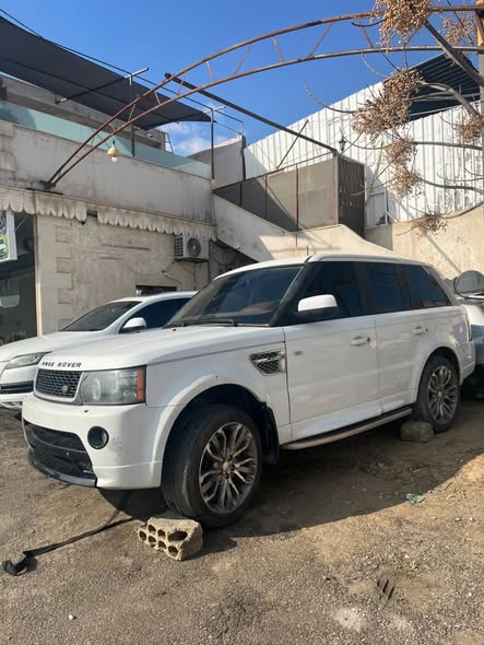 رنج روفر سبورت 2011 - صورة 3