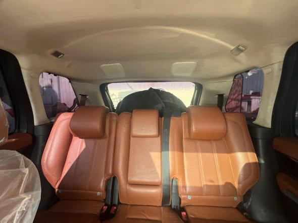 رنج روفر سبورت 2011 - صورة 5