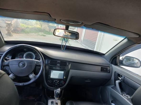 شفروليه اوبترا 2009 - صورة 4