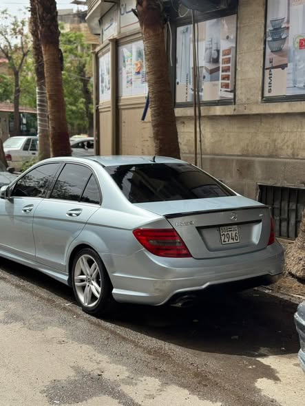 مرسيدس C250 2014 - صورة 2