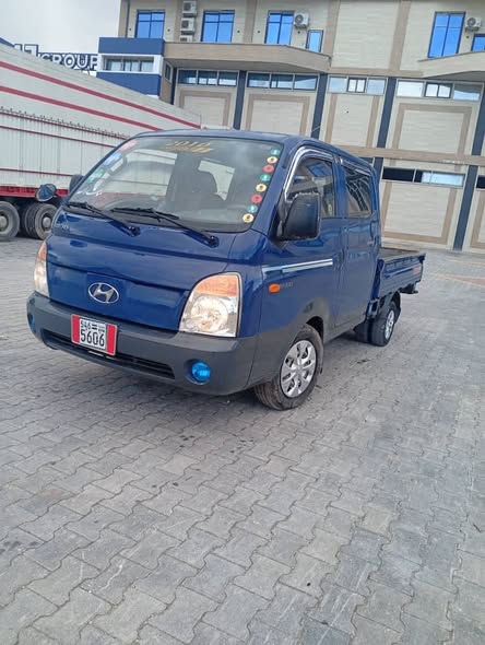 هيونداي اتش 100 2010 - صورة 4