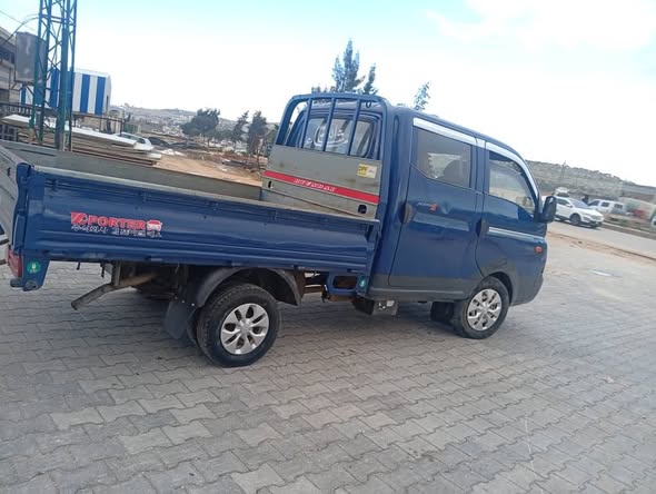 هيونداي اتش 100 2010 - صورة 5