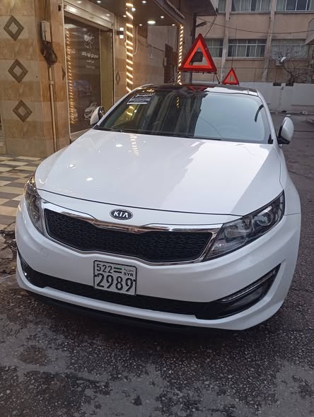 كيا K5 2011 - صورة 4