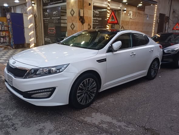 كيا K5 2011 - صورة 5