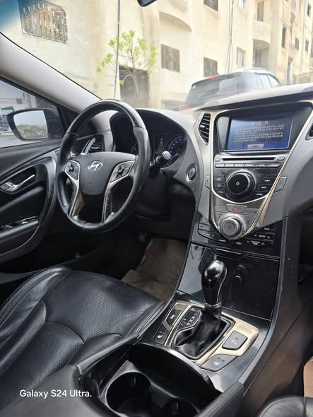 هونداي ازيرا 2012 - صورة 4