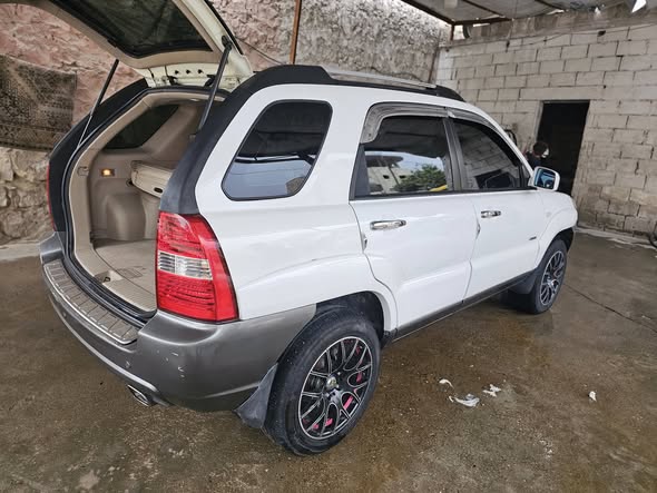 كيا سبورتاج 2005 - صورة 4