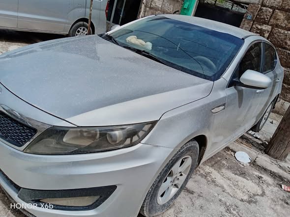 كيا K5 2011 - صورة 2