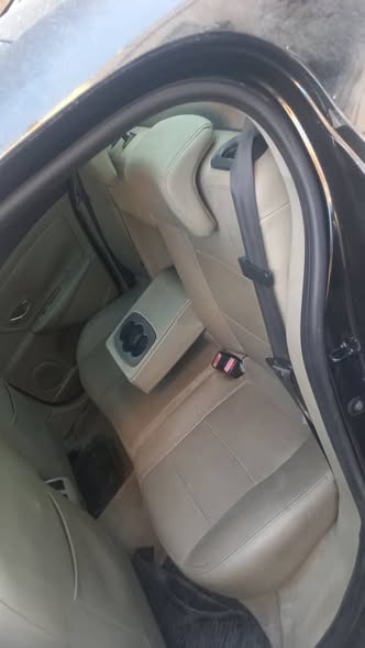 رينو فلوانس 2010 - صورة 4