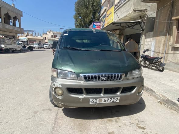 هيونداي ستاركس 1998 - صورة 3