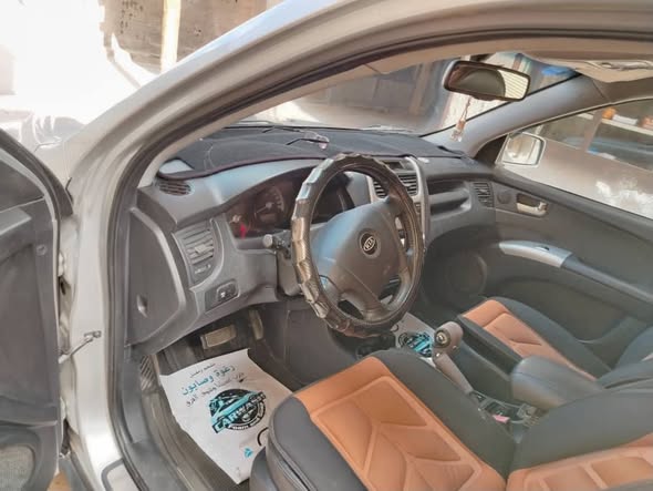 كيا سبورتاج 2009 - صورة 5