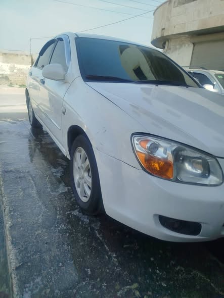 كيا سيراتو 2009 - صورة 4