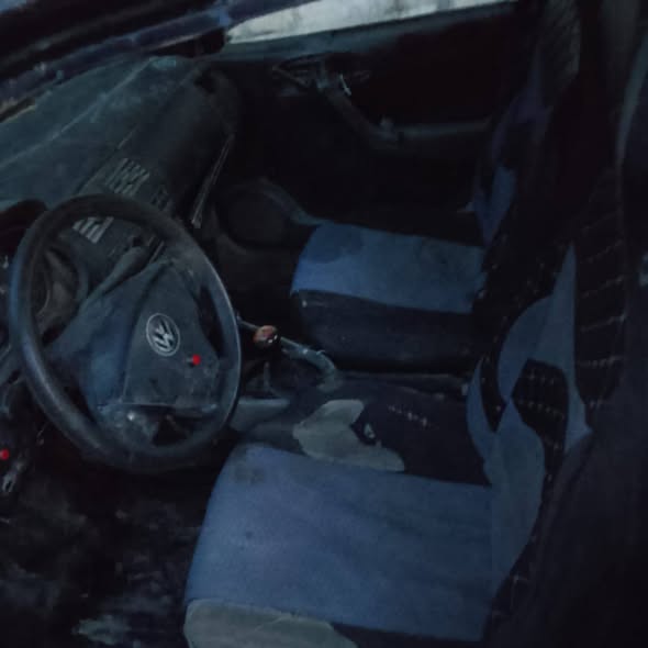 فولكس فاجن سافيرو 2001 - صورة 2