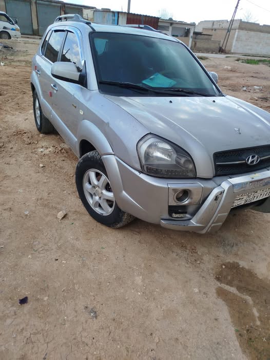 هيونداي توسان 2004