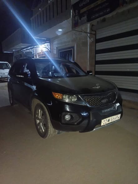 كيا سيرنتو 2010 - صورة 3