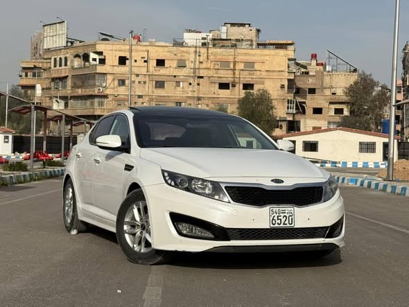 كيا اوبتيما 2012 - صورة 1