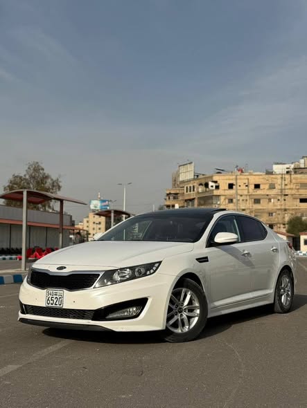 كيا اوبتيما 2012 - صورة 4