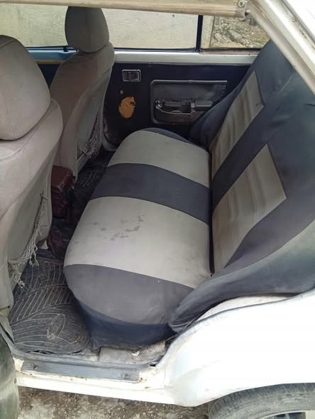 نيسان 1200 1983 - صورة 4