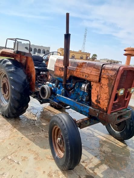 يونيفرسال 445 1994 - صورة 2