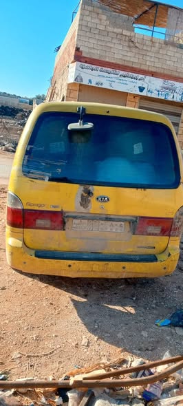 كيا بريجيو 2004 - صورة 4