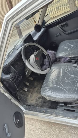 ميتسوبيشي لانسر 1983 - صورة 3