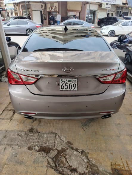 هيونداي سوناتا 2011 - صورة 3
