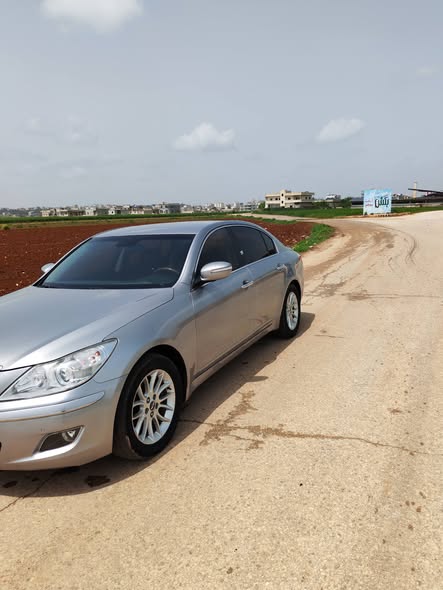 هيونداي جينيسس 2011 - صورة 5