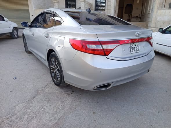 هيونداي ازيرا 2013 - صورة 2