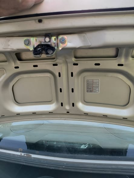 إيران خودرو سامند 2009 - صورة 3