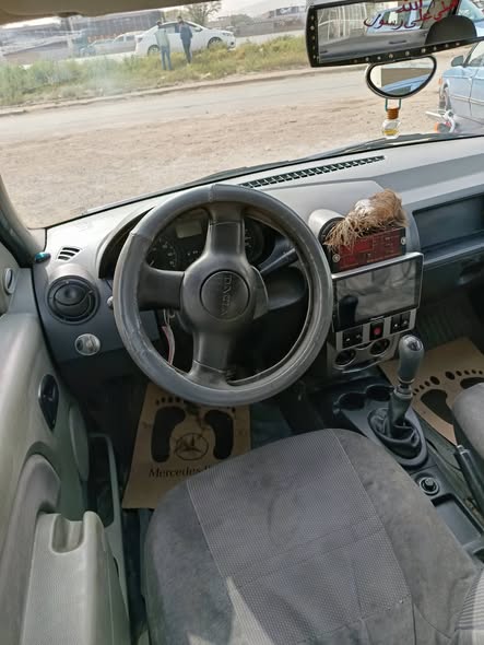 داسيا لوكان 2007 - صورة 4