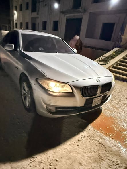 بي ام دبليو 520 2012 - صورة 5