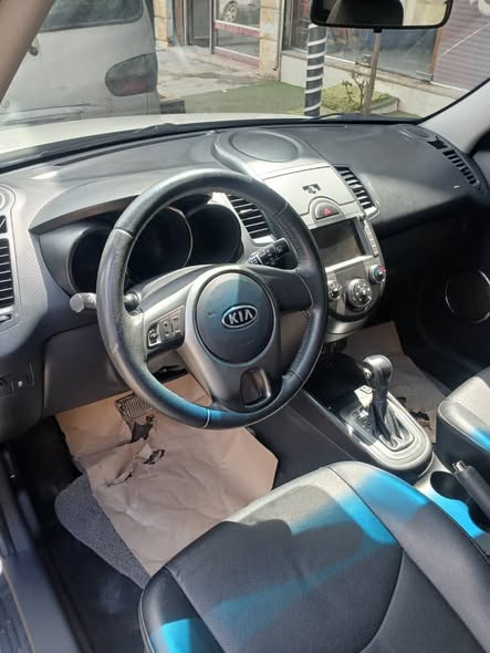 كيا سول 2010 - صورة 5