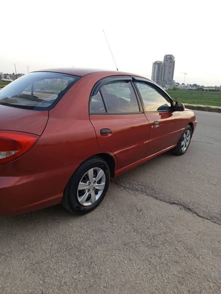 كيا ريو 2005 - صورة 5