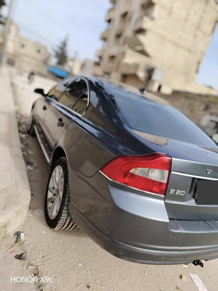 فولفو S80 2008 - صورة 3