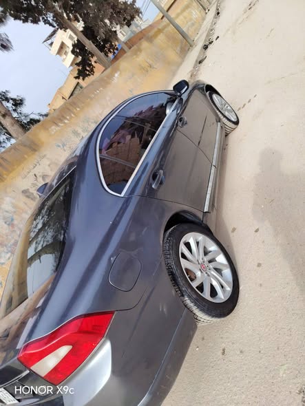 فولفو S80 2008 - صورة 4