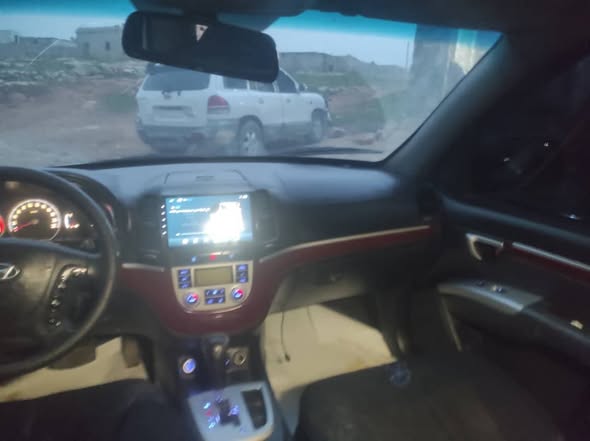 هيونداي سنتافي 2006 - صورة 2