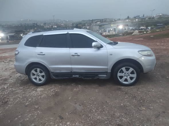 هيونداي سنتافي 2006 - صورة 3