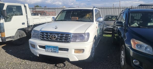 تويوتا لاند كروزر 2007 - صورة 4