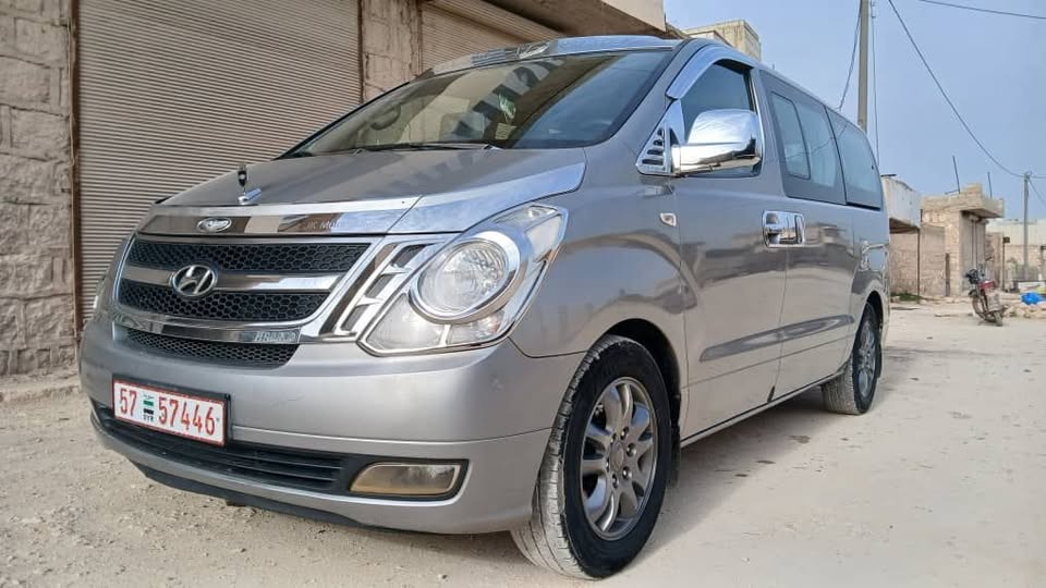 هيونداي اتش 1 2011