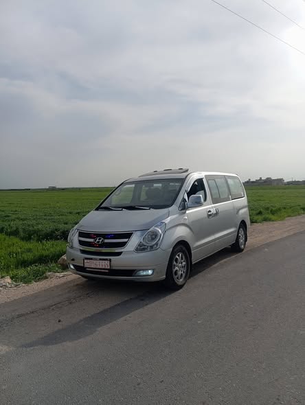 هيونداي ستاركس 2009 - صورة 3