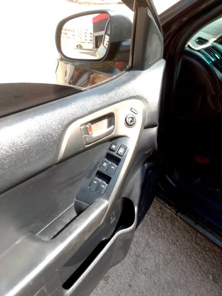 كيا فورتي 2010 - صورة 2