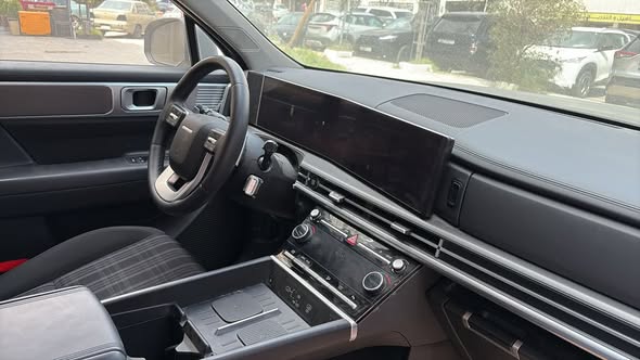 هيونداي سنتافيه 2024 - صورة 3