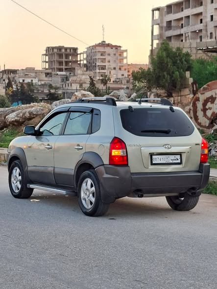 هيونداي توسان 2005 - صورة 3