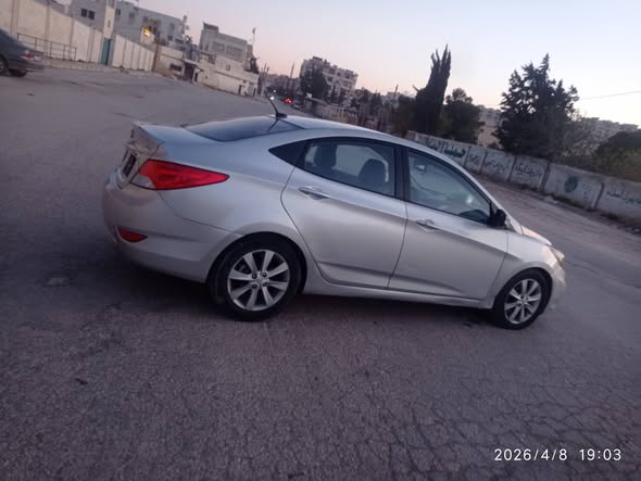 هيونداي أكسنت 2012 - صورة 5