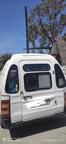 سكودا بيك اب 1995 - صورة 2