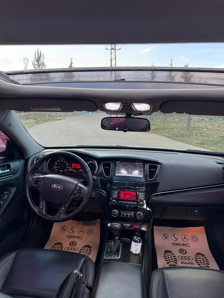 كيا كادينزا 2012 - صورة 4