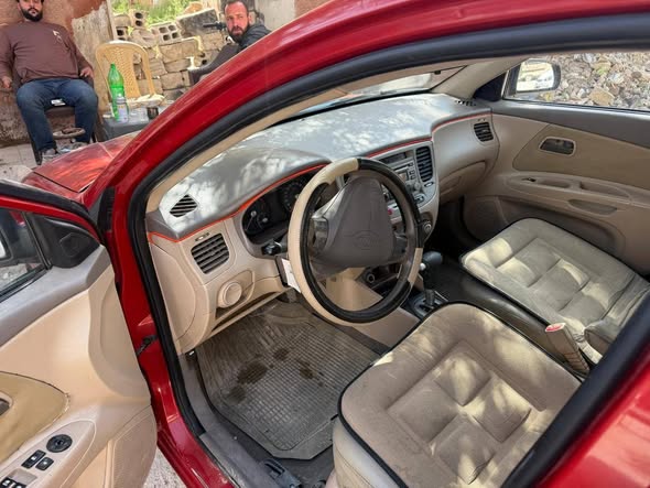 كيا ريو 2010 - صورة 5