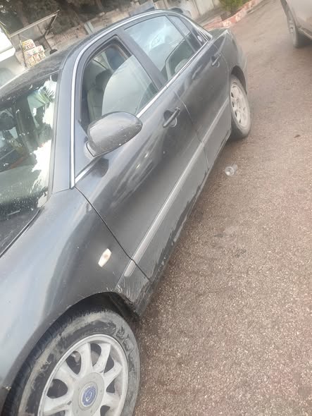 كيا أوبتيما 2006 - صورة 2